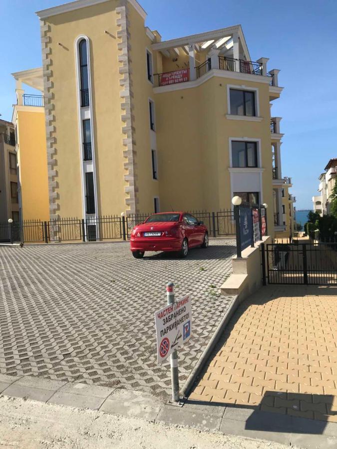 Horizon Katrina Apartments - Sea Line & Beach Access Sveti Vlas Luaran gambar