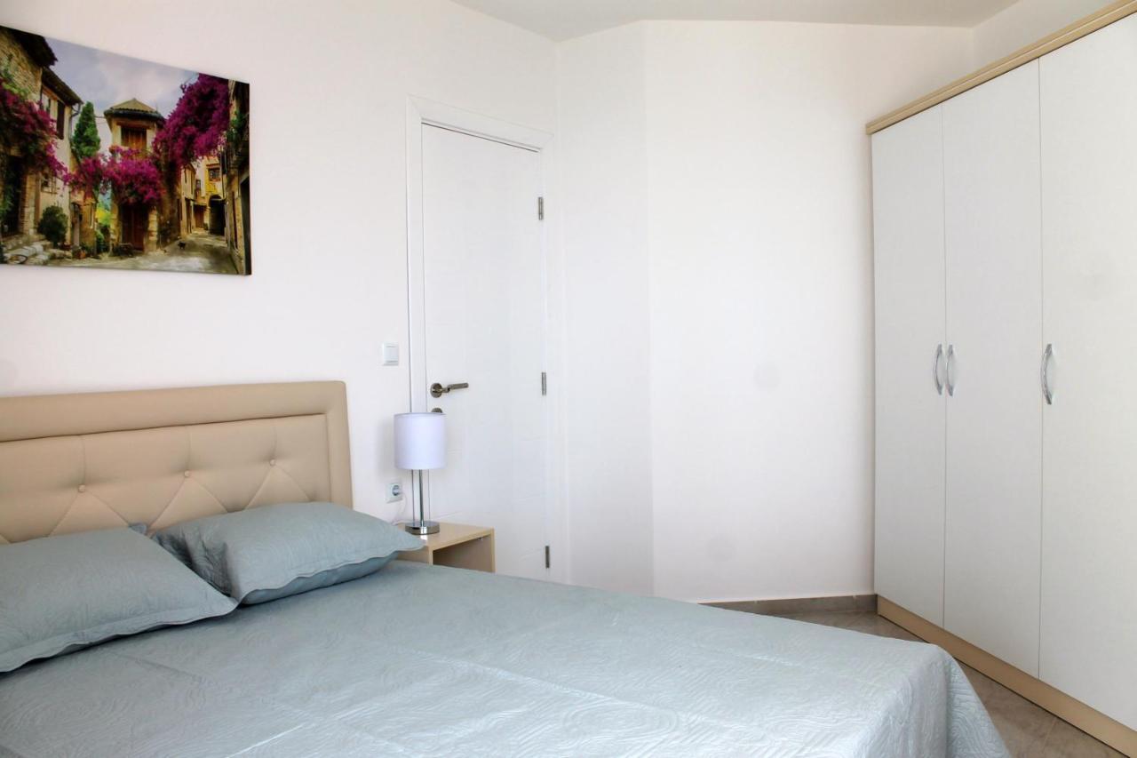 Horizon Katrina Apartments - Sea Line & Beach Access Sveti Vlas Luaran gambar