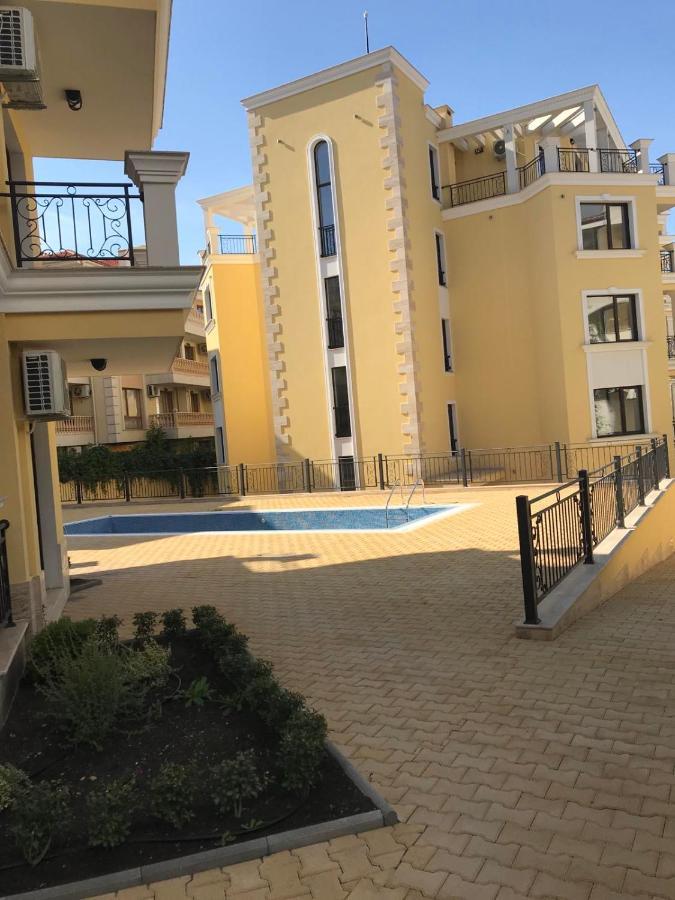 Horizon Katrina Apartments - Sea Line & Beach Access Sveti Vlas Luaran gambar
