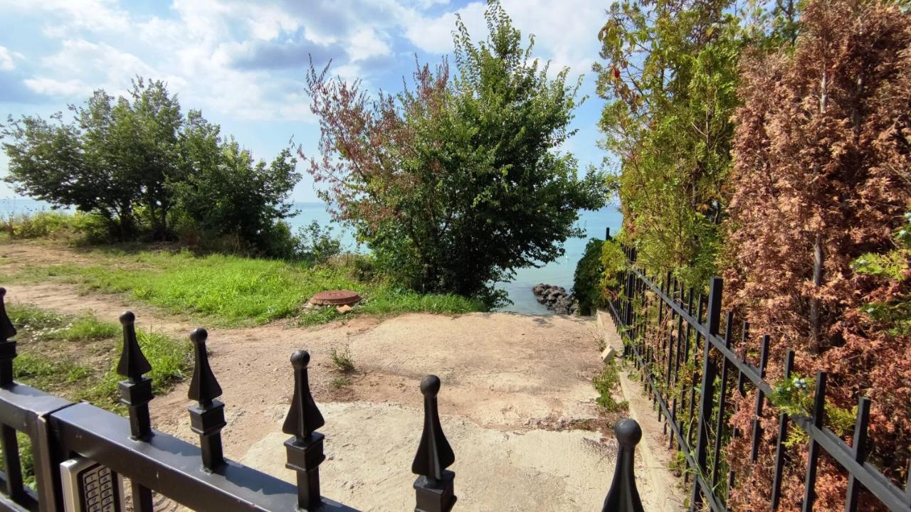 Horizon Katrina Apartments - Sea Line & Beach Access Sveti Vlas Luaran gambar