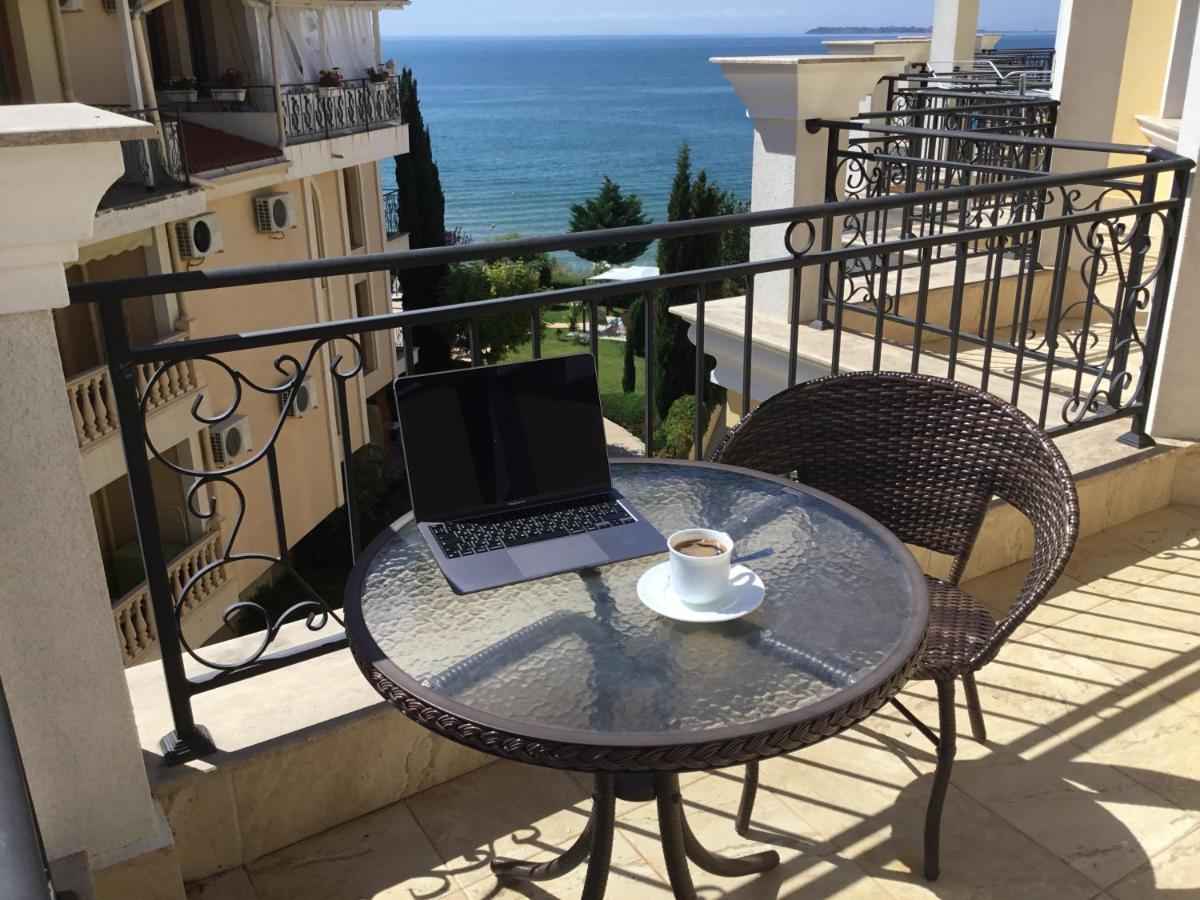 Horizon Katrina Apartments - Sea Line & Beach Access Sveti Vlas Luaran gambar